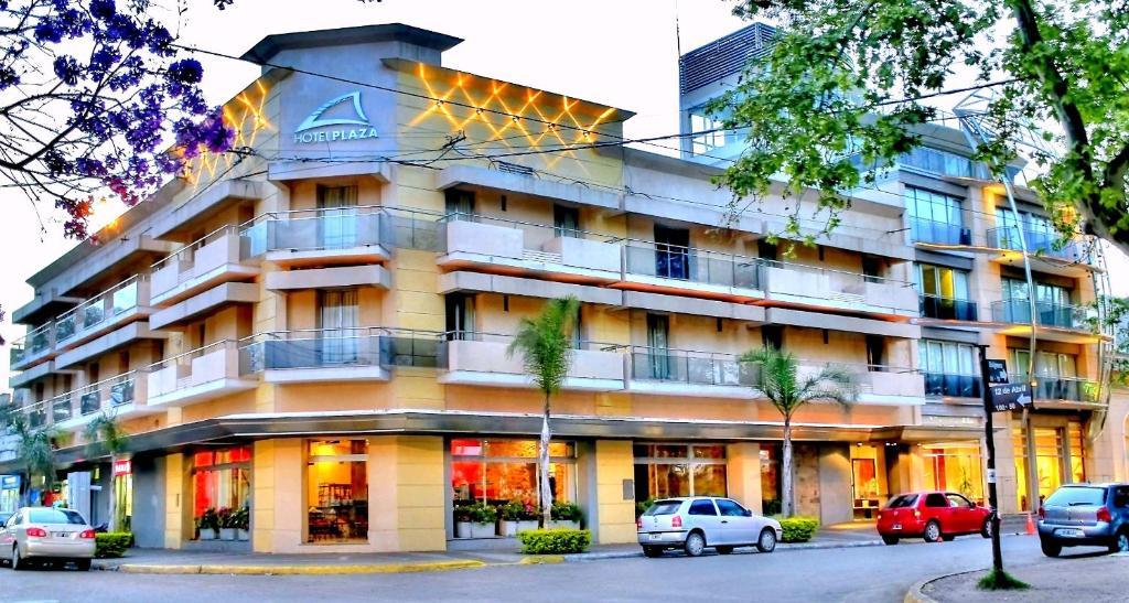Hotel Plaza Colón Buitenkant foto
